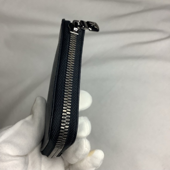 LOUIS VUITTON Monogram Graphite Eclipse Coin Purse - Picture 6 of 10